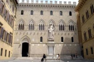 La-sede-del-Monte-dei-Paschi-i