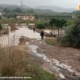 Alluvione a Valencia: 105 i morti. 120mila sfollati. Il governatore si difende dall'accusa di "mancata allerta". Re Felipe: "L'allarme resta"